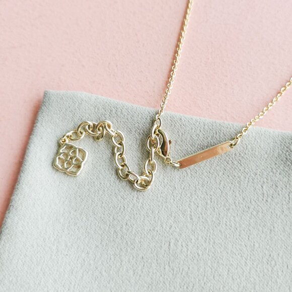 Kendra Scott - Elisa Berry red glass Gold Necklace - NEW - Picture 4 of 4